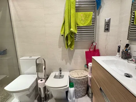 Flat in calle Esteban de Arteaga - Photo 8