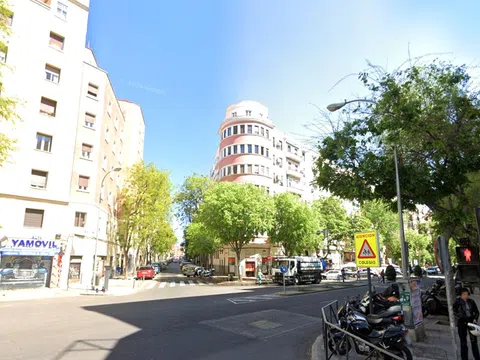 Flat in calle del Divino Vallés - Photo 2