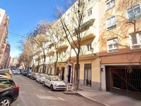 Flat in calle del Divino Vallés - Photo 3