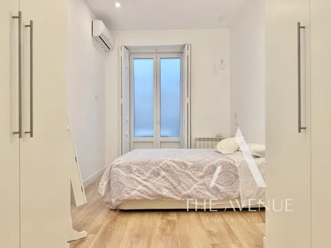 Flat in calle del Ave María - Photo 18