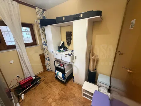 Flat in calle Santa Coloma - Photo 14