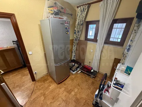 Flat in calle Santa Coloma - Photo 15