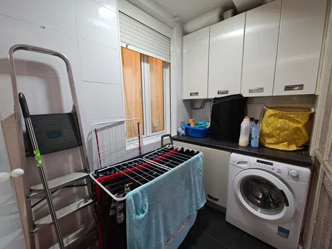 Flat in calle de Cáceres - Photo 4