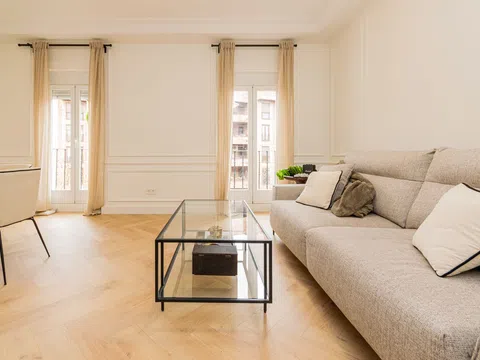 Flat in avenida de la Ciudad de Barcelona - Photo 6