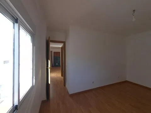 Flat in calle Dolores Armengot - Photo 7