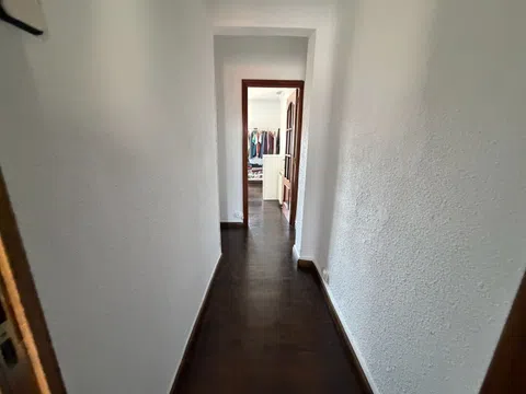 Flat in calle Emilio Raboso - Photo 4