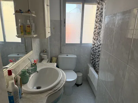 Flat in calle Emilio Raboso - Photo 9