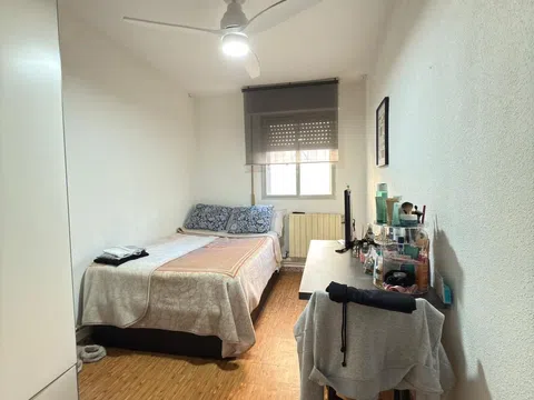 Flat in calle de Puentelarra - Photo 8
