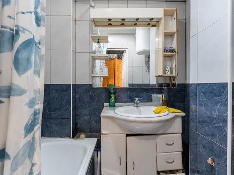 Flat in calle de las Islas Cíes - Photo 14