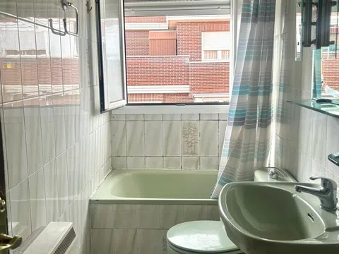 Flat in calle de los Hermanos Gómez - Photo 3