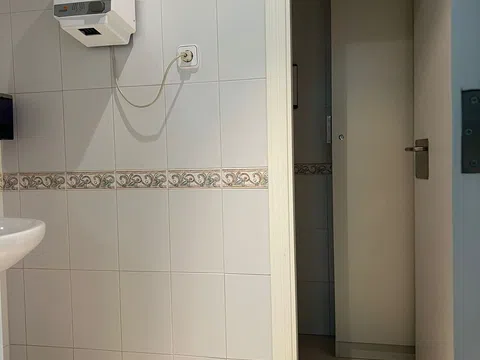 Flat in calle de Calella - Photo 7