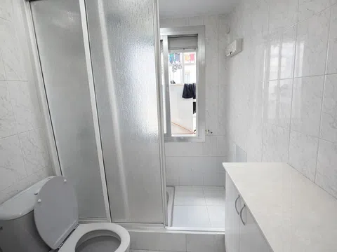 Flat in calle Alcatraz - Photo 13