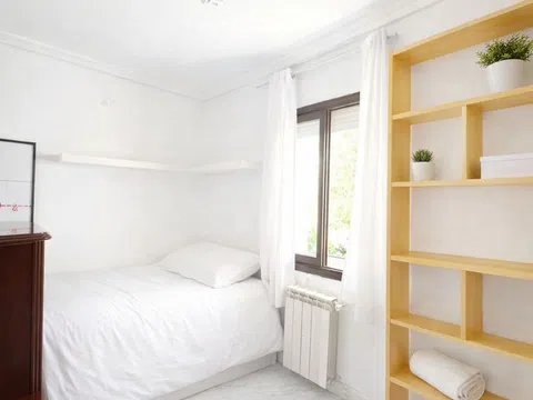 Flat in calle Alcatraz - Photo 15