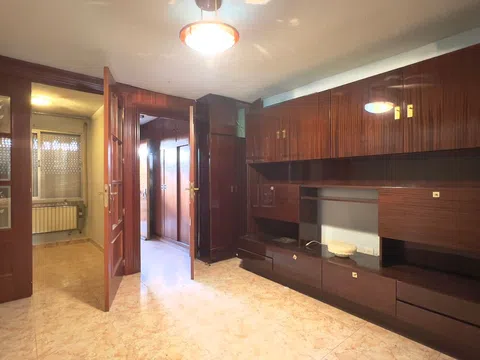 Terraced house in CL Peñarroya - Photo 1
