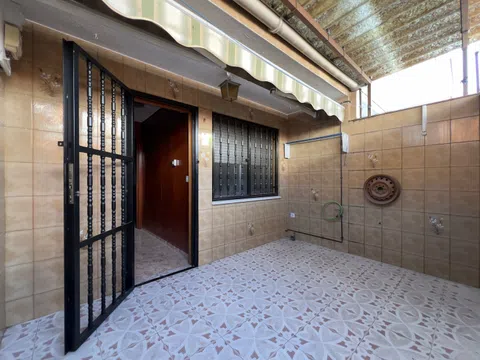 Terraced house in CL Peñarroya - Photo 2