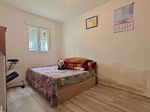 Flat in calle de Vicente Carballal - Photo 4