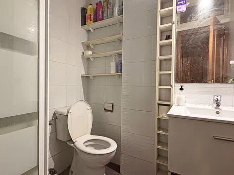 Flat in calle de Vicente Carballal - Photo 6