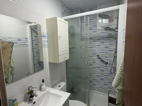 Flat in calle Arechavaleta - Photo 6