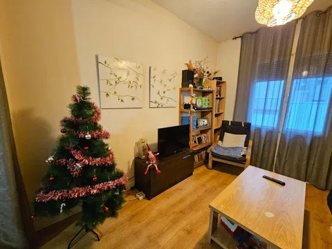 Flat in calle de Cáceres - Photo 5