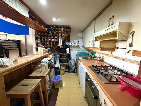 Flat in calle de Pascual Rodríguez - Photo 3