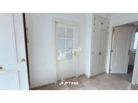 Detached house - Photo 16
