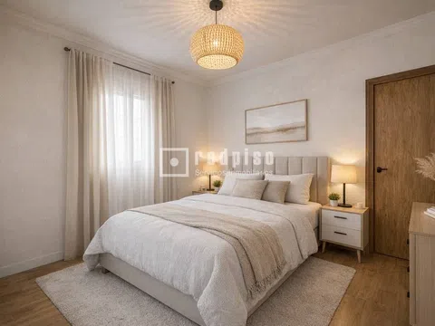 Flat in calle de Caramuel - Photo 2