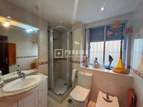 Flat in calle de Caramuel - Photo 14