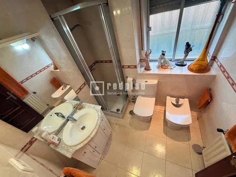 Flat in calle de Caramuel - Photo 15