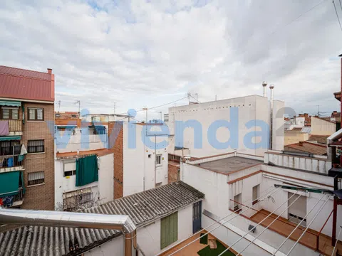 Flat in calle de Ramón Luján - Photo 13