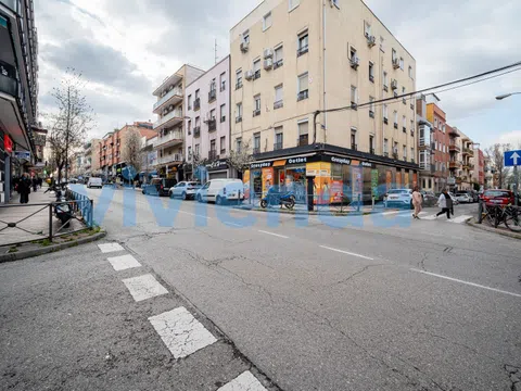 Flat in calle de Ramón Luján - Photo 16