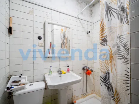 Flat in calle de Ramón Luján - Photo 19