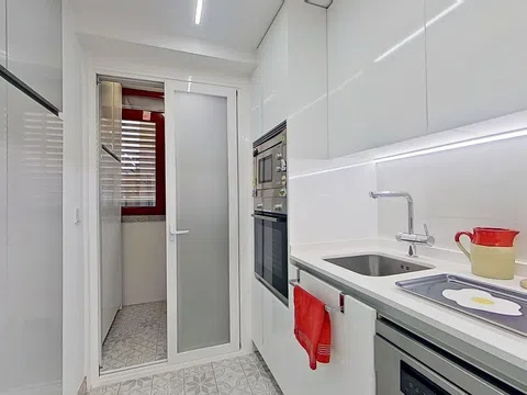 Flat in calle de Arturo Soria - Photo 13