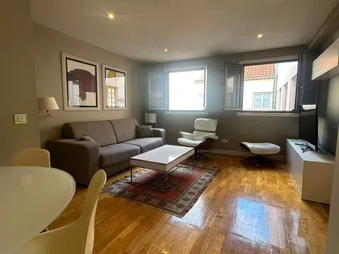 Flat in calle de Hortaleza - Photo 4