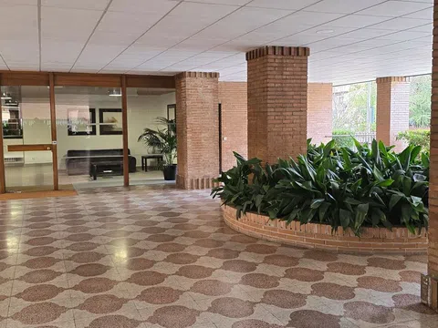 Flat in calle de Menéndez Pidal - Photo 18