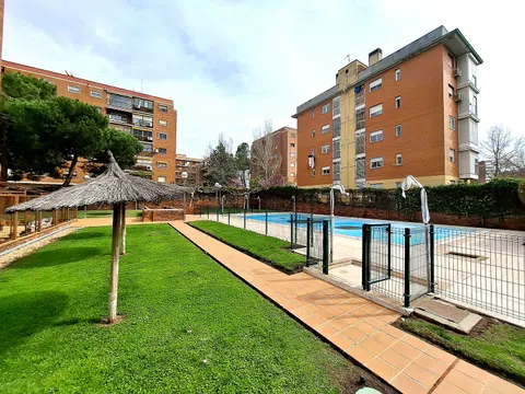 Flat in calle del Cine - Photo 1