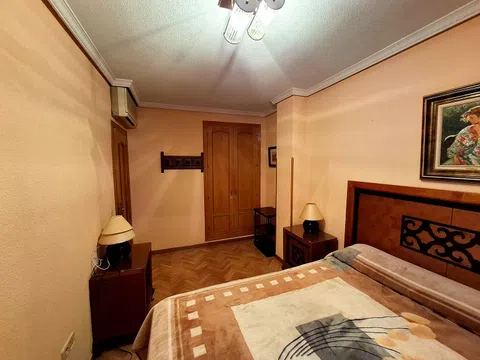 Flat in calle del Cine - Photo 17