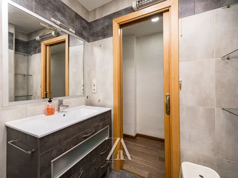 Flat in paseo de los Melancólicos - Photo 20