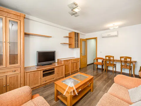 Flat in paseo de los Melancólicos - Photo 4