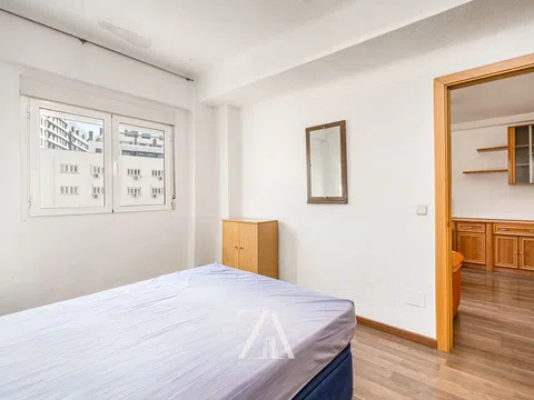 Flat in paseo de los Melancólicos - Photo 10