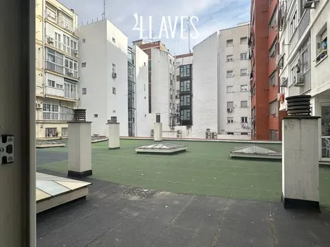 Flat in calle de Linneo - Photo 16