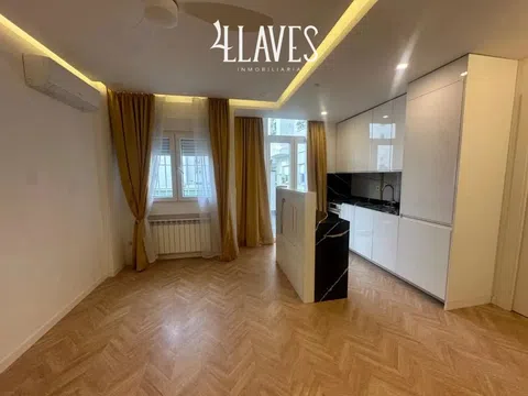 Flat in calle de Linneo - Photo 4