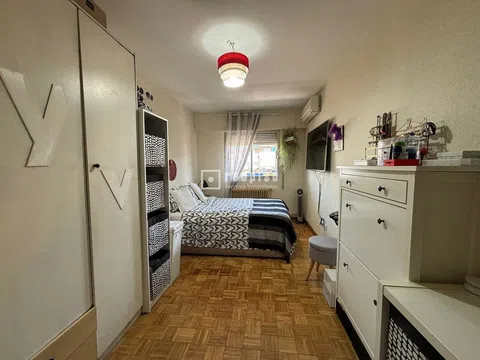 Flat in calle de Pedro Antonio de Alarcón - Photo 3