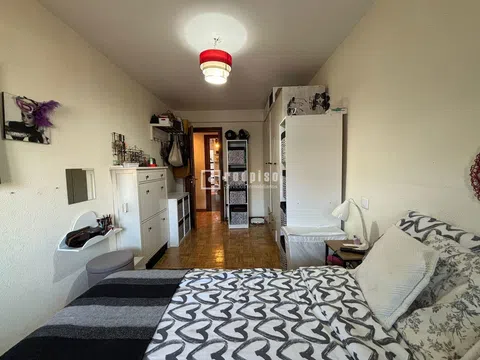 Flat in calle de Pedro Antonio de Alarcón - Photo 4