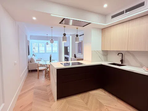 Flat in calle del General Díaz Porlier - Photo 2