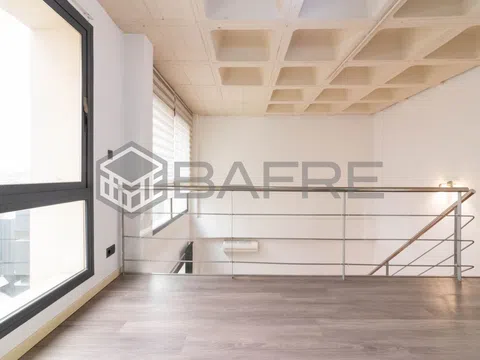 Duplex in calle de Miguel Yuste - Photo 13