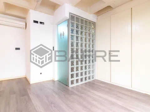 Duplex in calle de Miguel Yuste - Photo 14