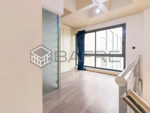 Duplex in calle de Miguel Yuste - Photo 15