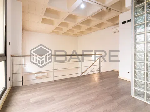 Duplex in calle de Miguel Yuste - Photo 17