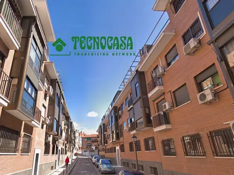 Flat in CL Virgen De Los Remedios - Photo 1