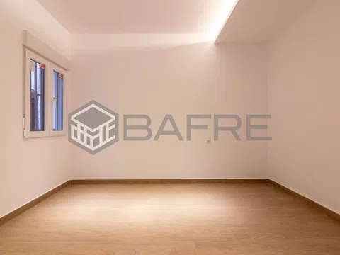 Flat in calle Mercedes Domingo - Photo 13